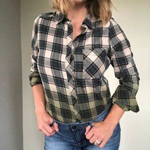 NWT Oddi Plaid Green Ombre Button Down Small
